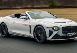 Bentley mostra protótipo de carro que chega a 322 km/h