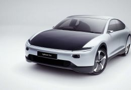 1º carro elétrico solar de produção em série deve estrear em 2024