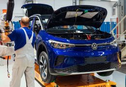 Volkswagen suspende produção de carros elétricos