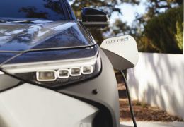 Toyota terá nova plataforma para veículos elétricos e híbridos