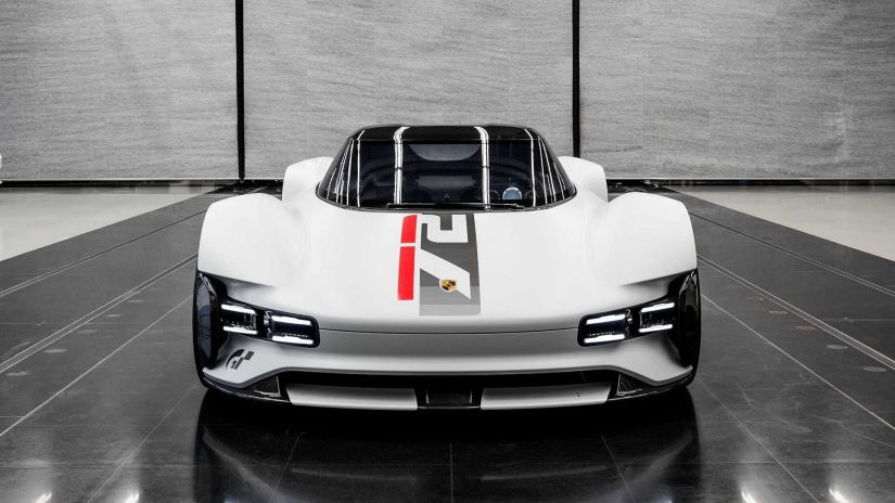 Porsche apresenta modelo exclusivo para próximo game de Gran Turismo