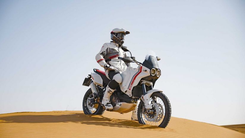 Ducati apresenta DesertX, novo modelo de moto bigtrail