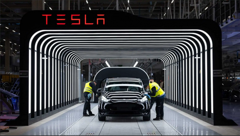 Tesla inaugura sua mega fábrica de carros elétricos na Alemanha