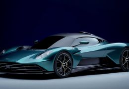 Aston Martin deve lançar primeiro carro 100% elétrico em 2025