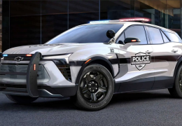 Chevrolet apresenta Blazer elétrico versão viatura de polícia