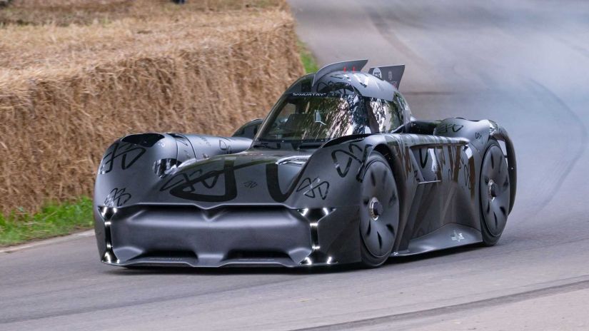 Mini-Batmóvel elétrico vai de 0 a 96 km/h em 1,4 segundo