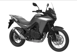 Honda registra mini Africa Twin com motor Hornet no Brasil