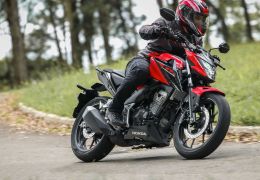 Nova Honda CB 300F Twister 2023 é lançada no Brasil