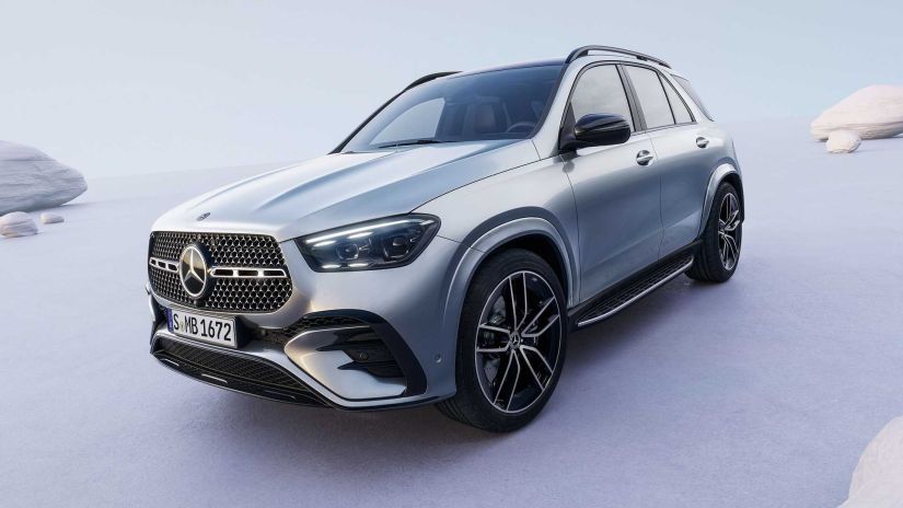 Mercedes-Benz apresenta GLE 2024 com mudanças pontuais no visual