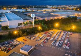 Volkswagen anuncia paralisação da produção em Taubaté