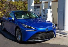 Toyota terá 10 novos carros elétricos até 2026