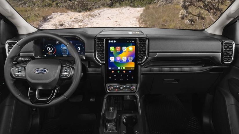 Ford apresenta interior da nova Ranger com novos painel de instrumento e tela multimídia