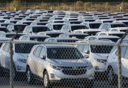 Lula afirma que desconto de carro popular não deve durar mais de um mês