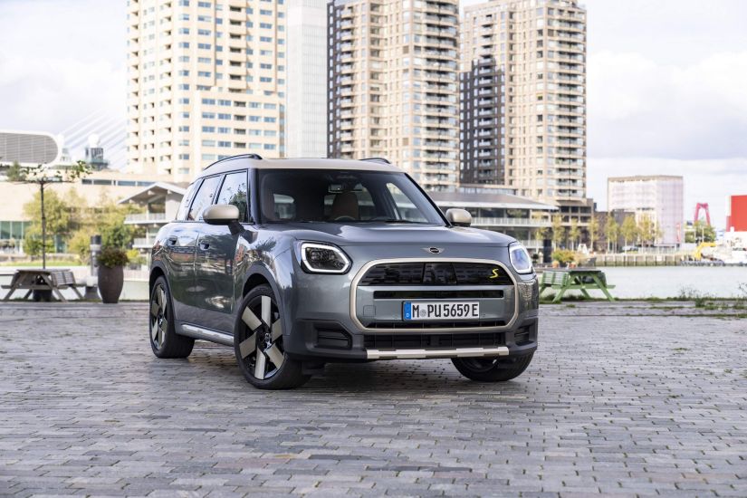 Mini Countryman SE ALL4 e Cooper S estão confirmados para o Brasil