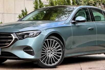 Mercedes-Benz começa a vender novo Classe E 2025 com redução no preço
