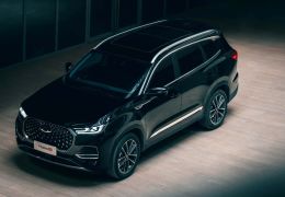 Caoa Chery Tiggo 8 ganha logo iluminado em teaser