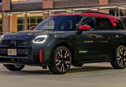 MINI confirma chegada do novo John Cooper Works Countryman 2025 no Brasil