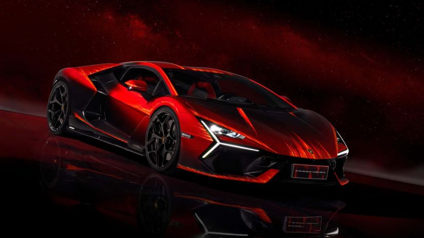 Lamborghini Revuelto ganha pintura artesanal inédita