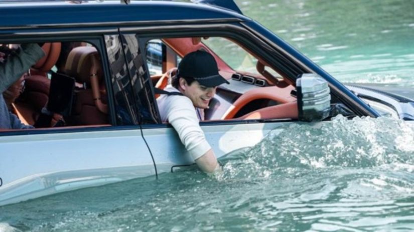 BYD revela modelo de carro que flutua com “modo barco”