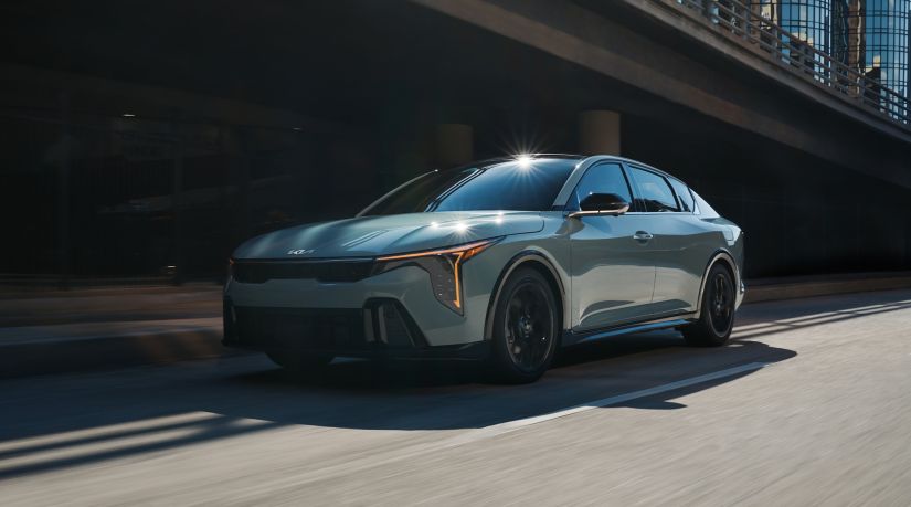 Kia vai lançar no Brasil modelo para competir com Corolla