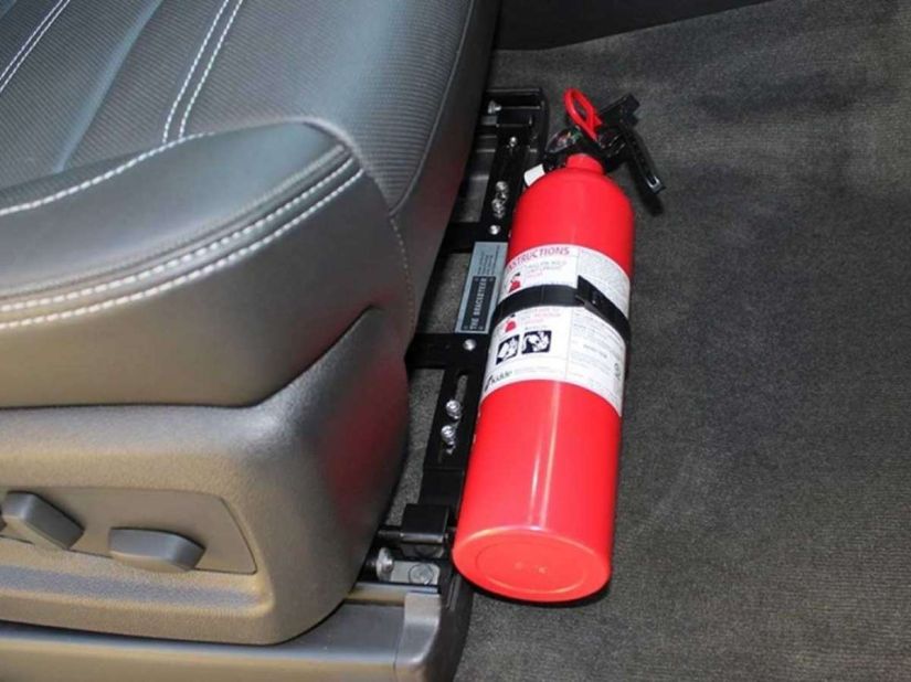 Extintor pode voltara ser item obrigatório nos carros do Brasil