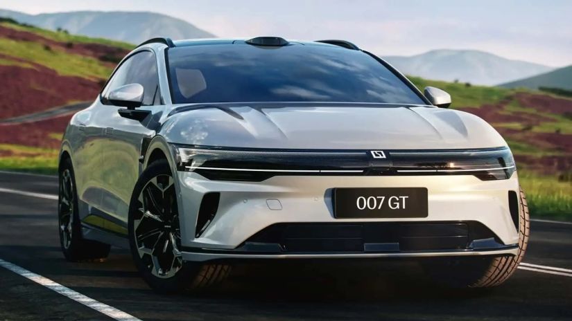 Zeekr revela imagens oficiais do novo elétrico 007 GT