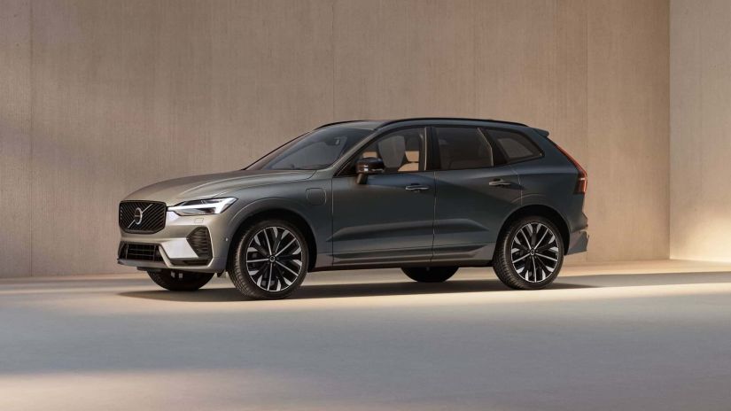 Volvo revela todas as mudanças promovidas no XC60 2025