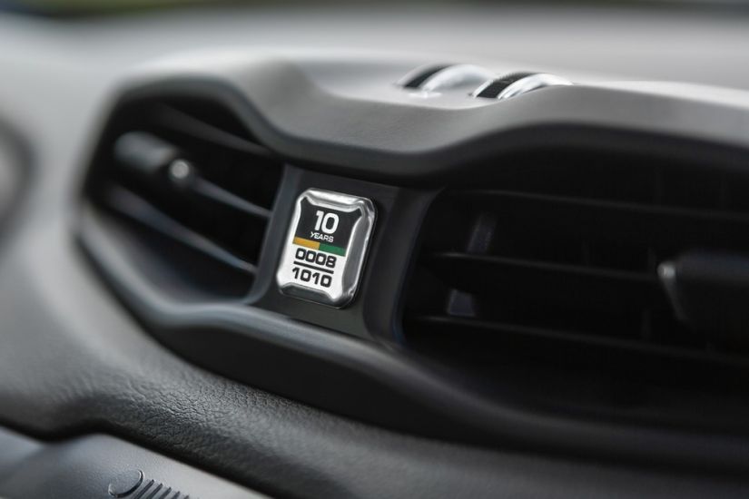 Jeep Renegade ganha série especial de 10 anos de lançamento no Brasil