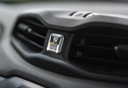 Jeep Renegade ganha série especial de 10 anos de lançamento no Brasil