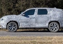 Renault Boreal aparece em flagras na véspera do lançamento