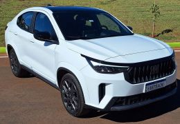 Fiat lança novo Fastback 2026 com atualização visual