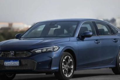 Honda Civic 2026 com sistema híbrido chega reestilizado