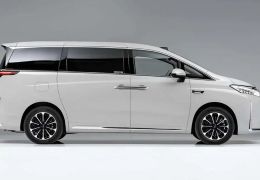GWM terá nova minivan híbrida de luxo com 452 cv de potência