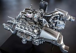 Mercedes-AMG aposta em novo motor V8 mais potente