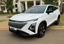 Omoda 5 HEV e Omoda 7 PHEV chegam ao Brasil