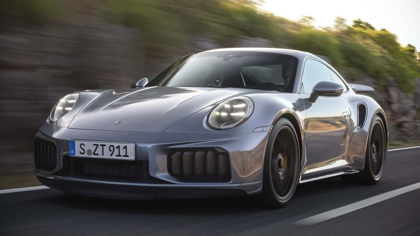 Porsche começa pré-venda do novo 911 Turbo S 2026 no Brasil