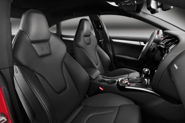 Audi S5 - Interior
