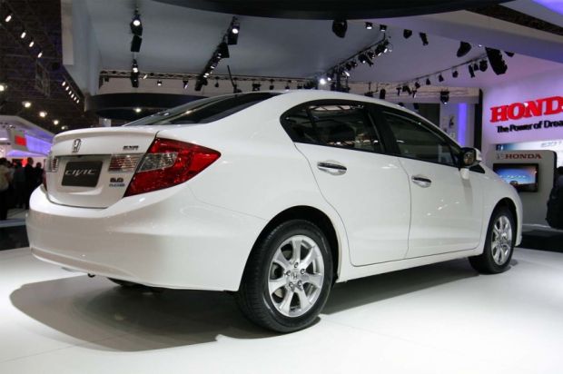 Novo Honda Civic 2.0 - Traseira