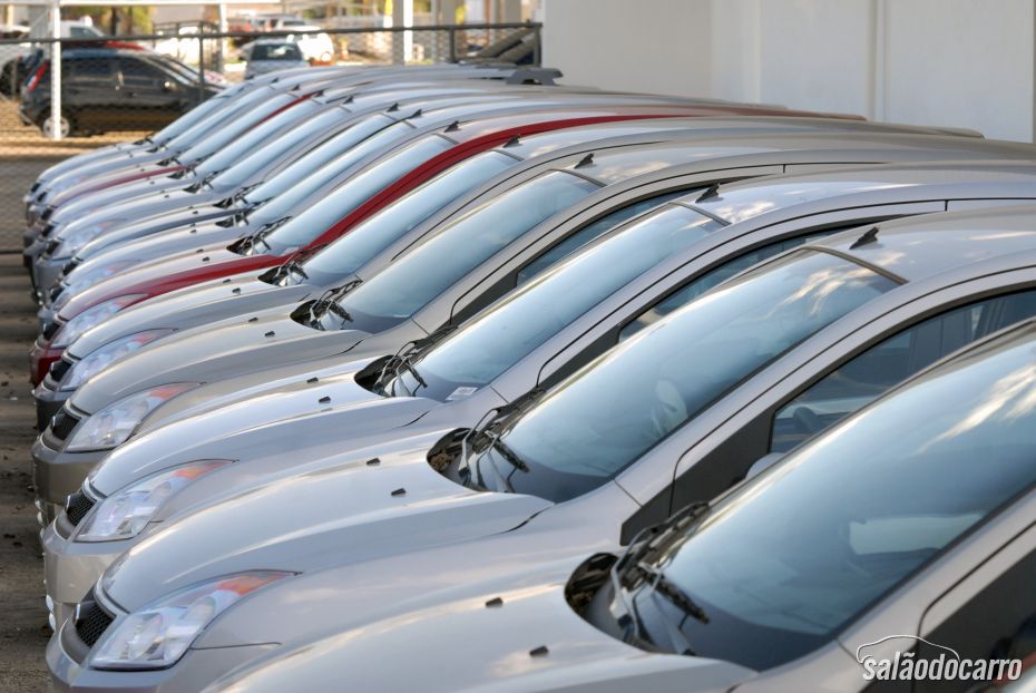 Consumidores terão informações sobre imposto embutido na venda do carro.