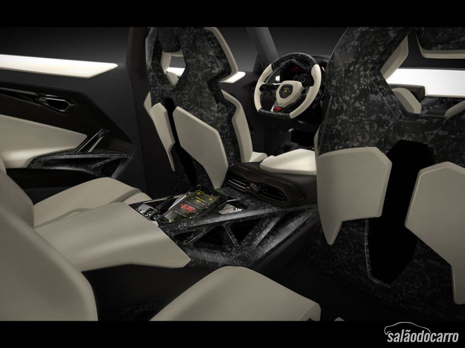 Lamborghini Urus terá acabamento diferenciado.