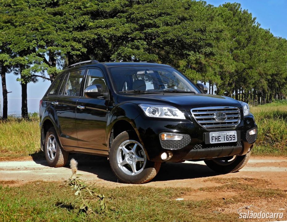 Lifan X60 - Lateral