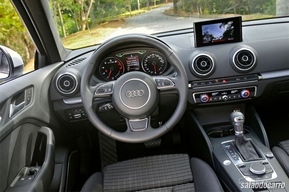 Novo Audi A3 Sport - Interior