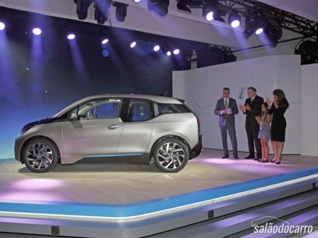 i3