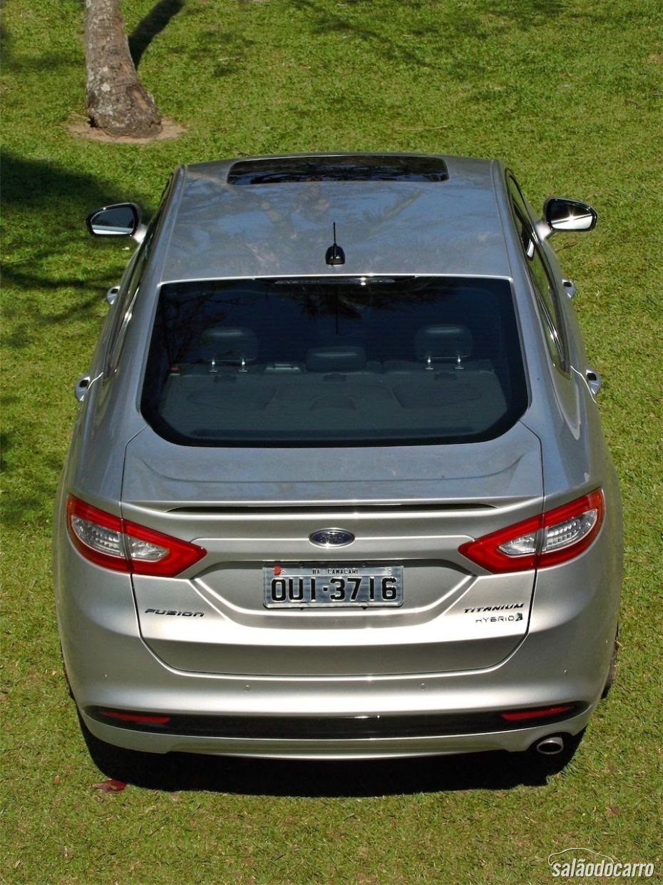 Ford Fusion Hybrid - Visão de cima