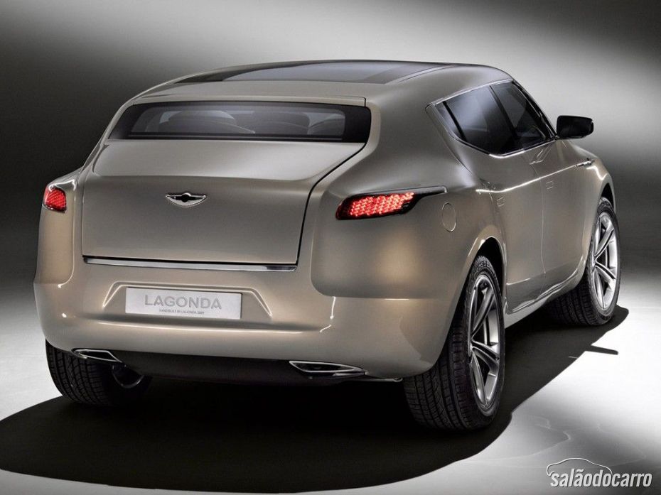  Aston Martin Lagonda