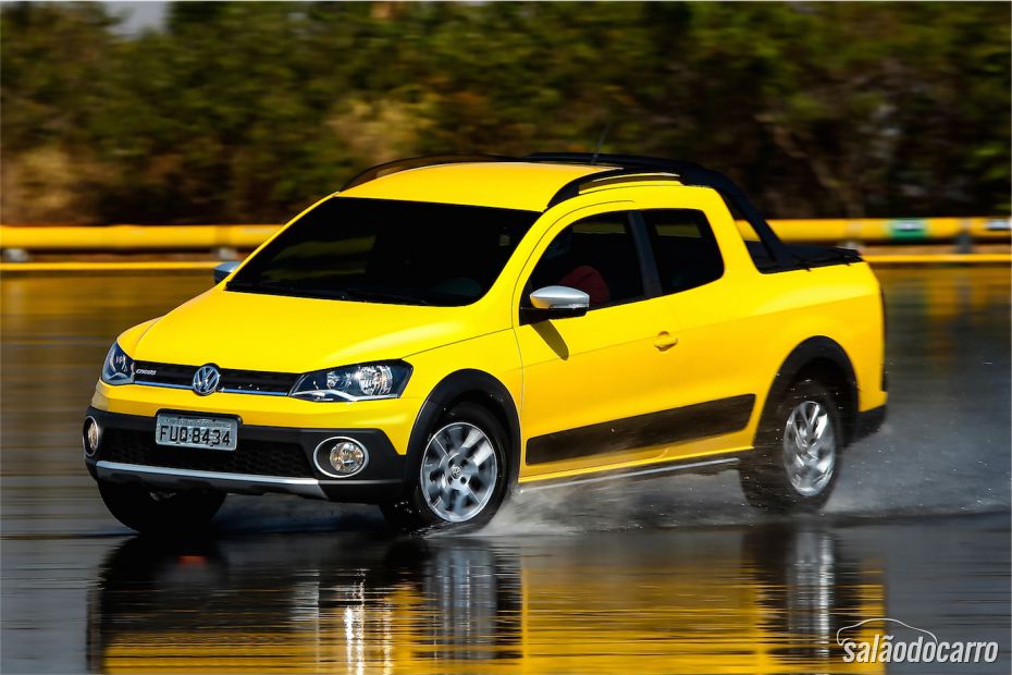 VW Saveiro Cross Cabine Dupla