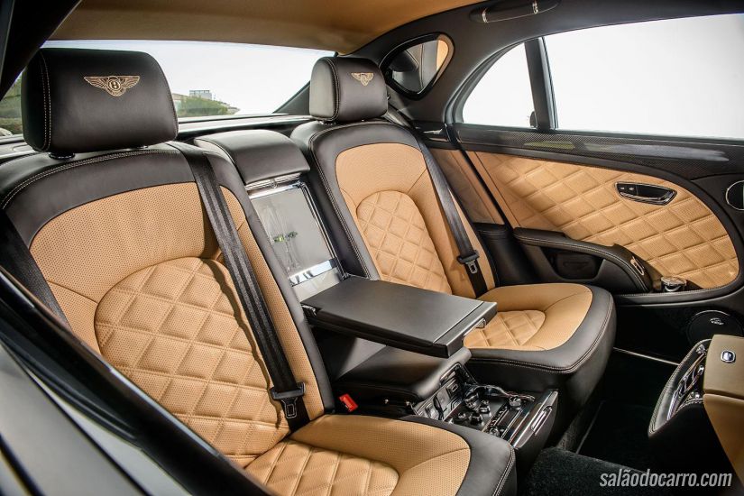 Bentley Mulsanne Speed estreia no Salão de Paris