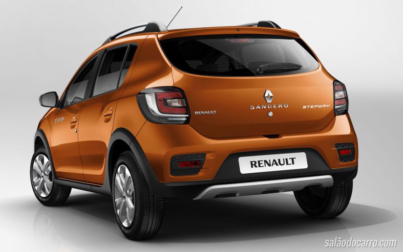 Renault lança Sandero Stepway 2015