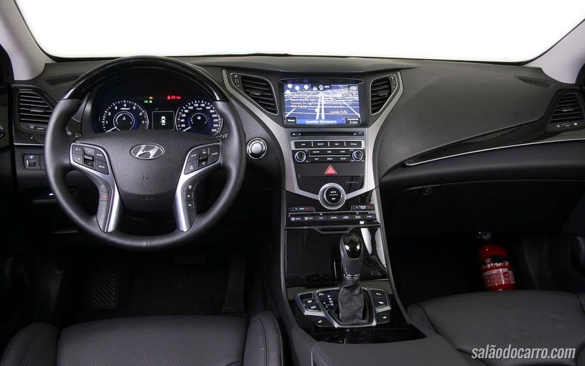 Novo Hyundai Azera chega por R$ 144 mil