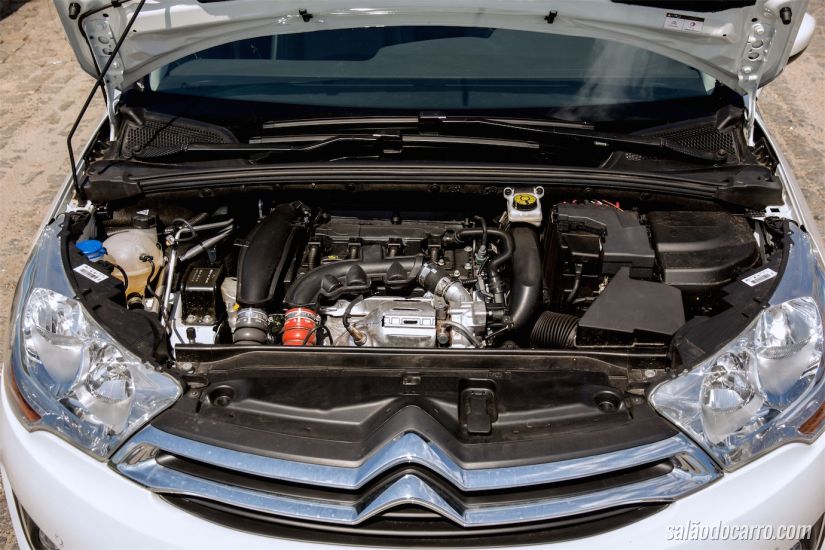 O conhecido motor 1.6 turbo francês, agora flex